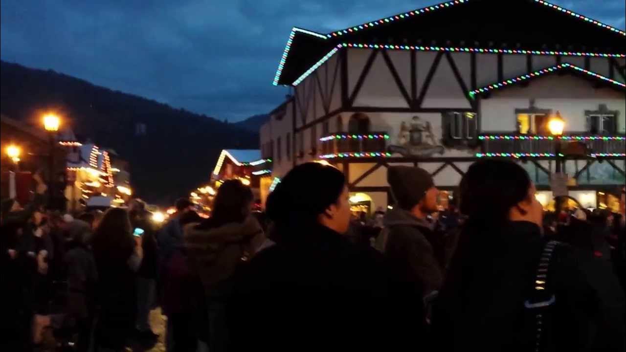 Leavenworth Christmas Tree Lighting YouTube