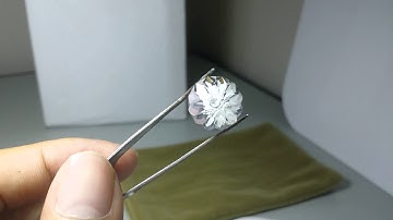 [VESTA] Đá Topaz trắng cắt theo mẫu GS16 Hoa Súng