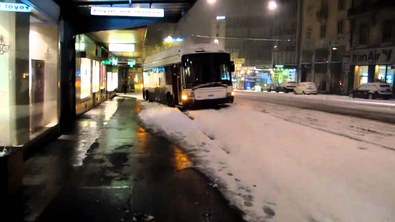 Genève, neige du 30 11 2010 tpg, rien ne va plus