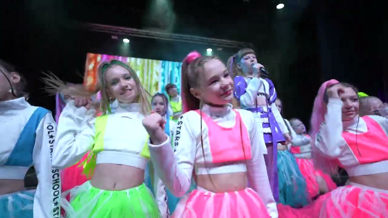 Даукшас Варя - Красная помада