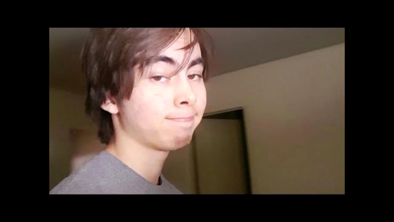 Leafy No Chin Meme - YouTube