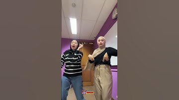 Thumbnail of baju baru celana baru #duet #modelhijaber #jogedpargoy #hijabehaya #djasikkkk #beranda #bestie