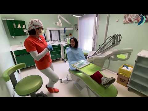 Video: Come iniziare una carriera come assistente dentale: 10 passaggi