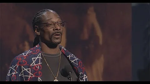 Snoop Dogg Inducts Tupac Shakur into the Rock & Roll Hall of Fame | 2017 Induction
