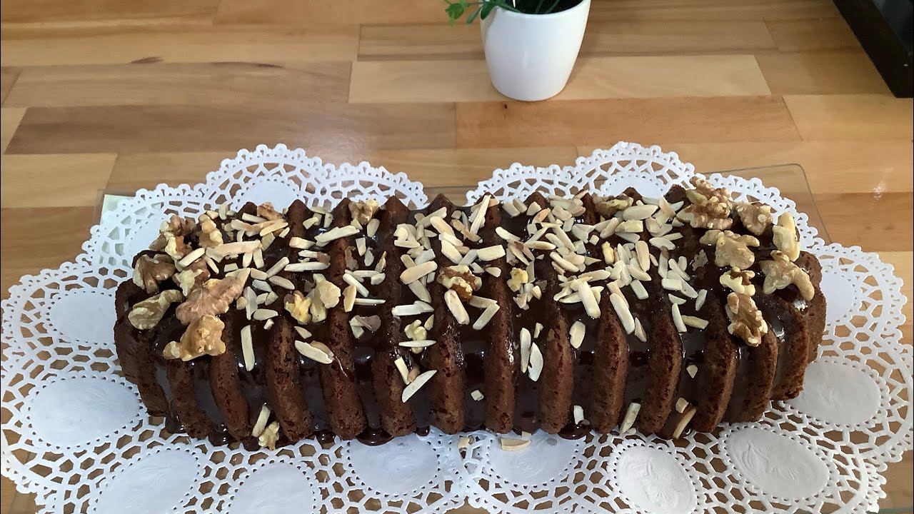 كيك اسفنجي بمذاق القهوة بكراميل ساهل كيجي بنين وبمقادير ساهلة