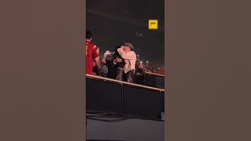 Thumbnail of Kendall Jenner & Bad Bunny at Drake concert in California
