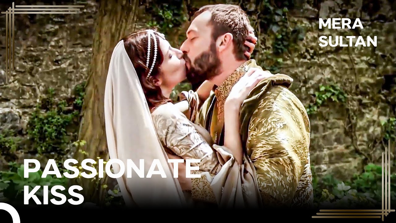 They Clung To Each Other | Mera Sultan Episode 17