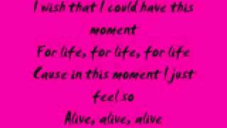 Moment 4 Life - Nicki Minaj & Drake [With Lyrics]