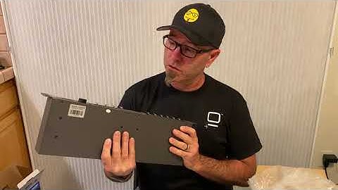 Unboxing the Netron Netshelf