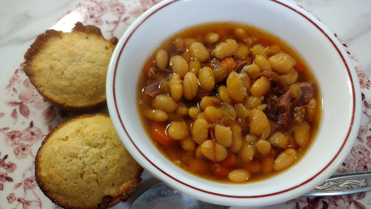 How to make homemade Bean Soup and Corn bread muffins #51 B, L, & D cooking # Bean Soup