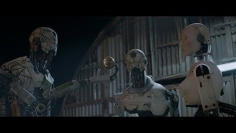 Most creative movie scenes from Autómata (2014)