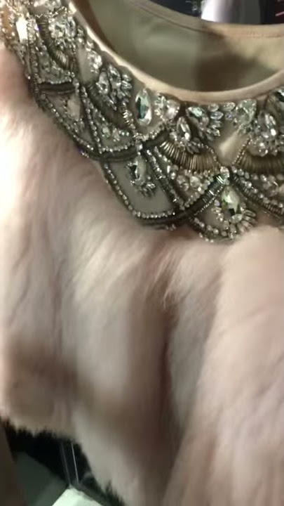 MADAM MALENNA GRACE LIKES FUR CLOTHES ✨🥼🧥✨💎💎💎✨💃🏻💃🏻💃🏻✨💞💞💞