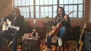 Ace Frehley - God of Thunder (Ace goof vocal) with Gene Simmons of KISS