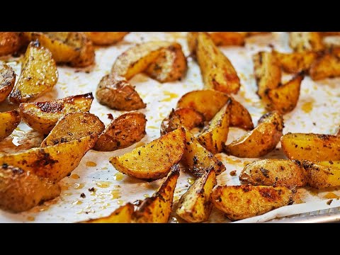How to Make Perfectly Seasoned Oven Breakfast Potato Wedges | CaribbeanPot.com