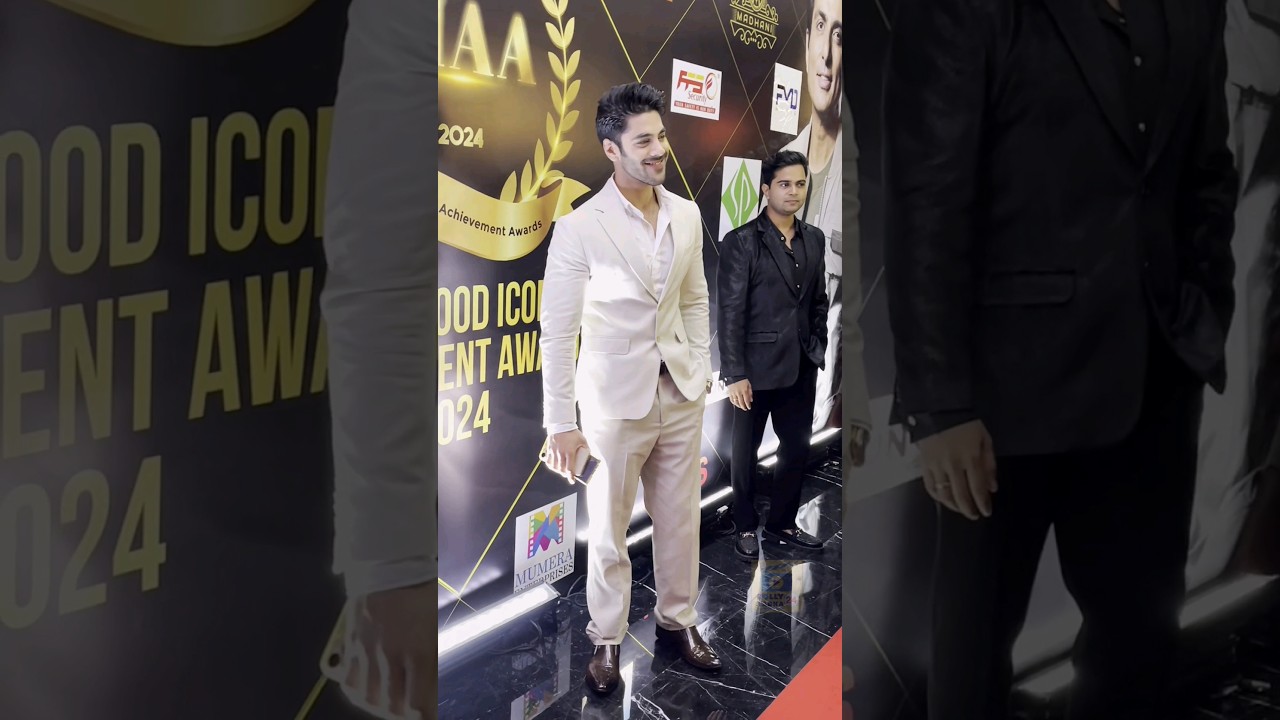 Simba Nagpal steals the spotlight with his dashing looks 😎🤍