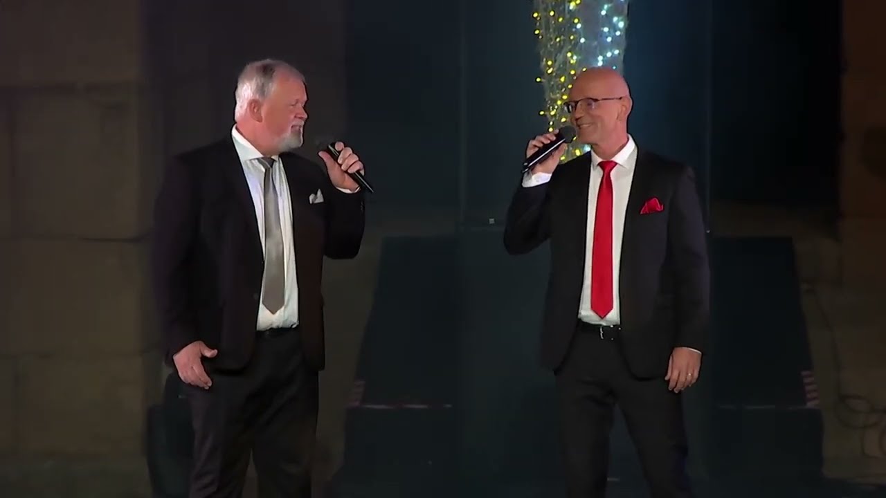 Nu tändas tusen juleljus - Per and Louis Herrey