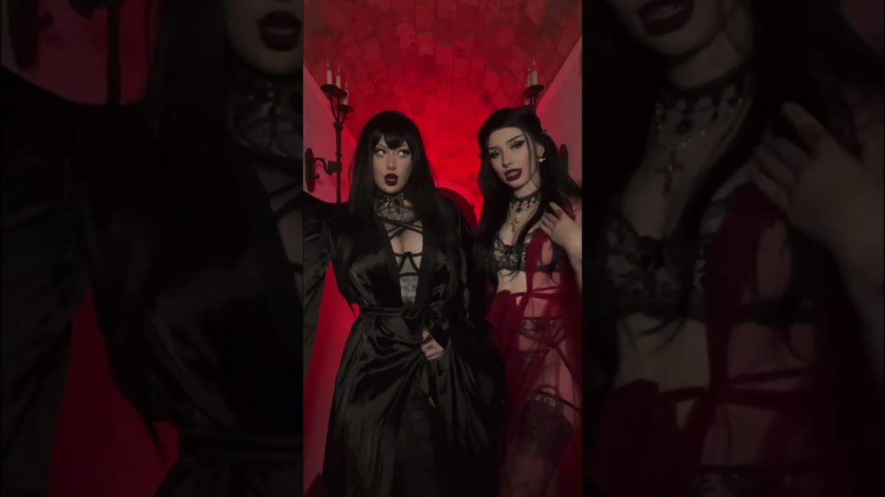 🖤🧛🏻‍♀️🧛🏻‍♀️🖤 @Blairvira #vampire #gothicstyle #vampiregirl