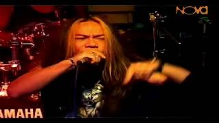 May | Live & Unplugged At Planet Hollywood `05` |