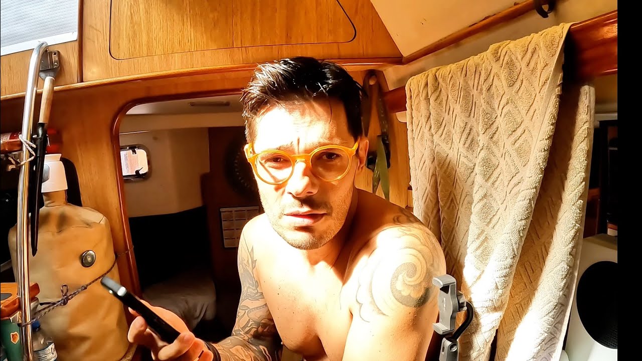 ⁣ME CRITICARAM PORQUE EU NÃO SOU MAIS O MESMO