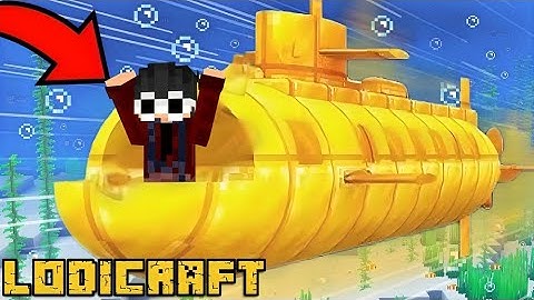 Building A Working SUBMARINE HOUSE in Minecraft