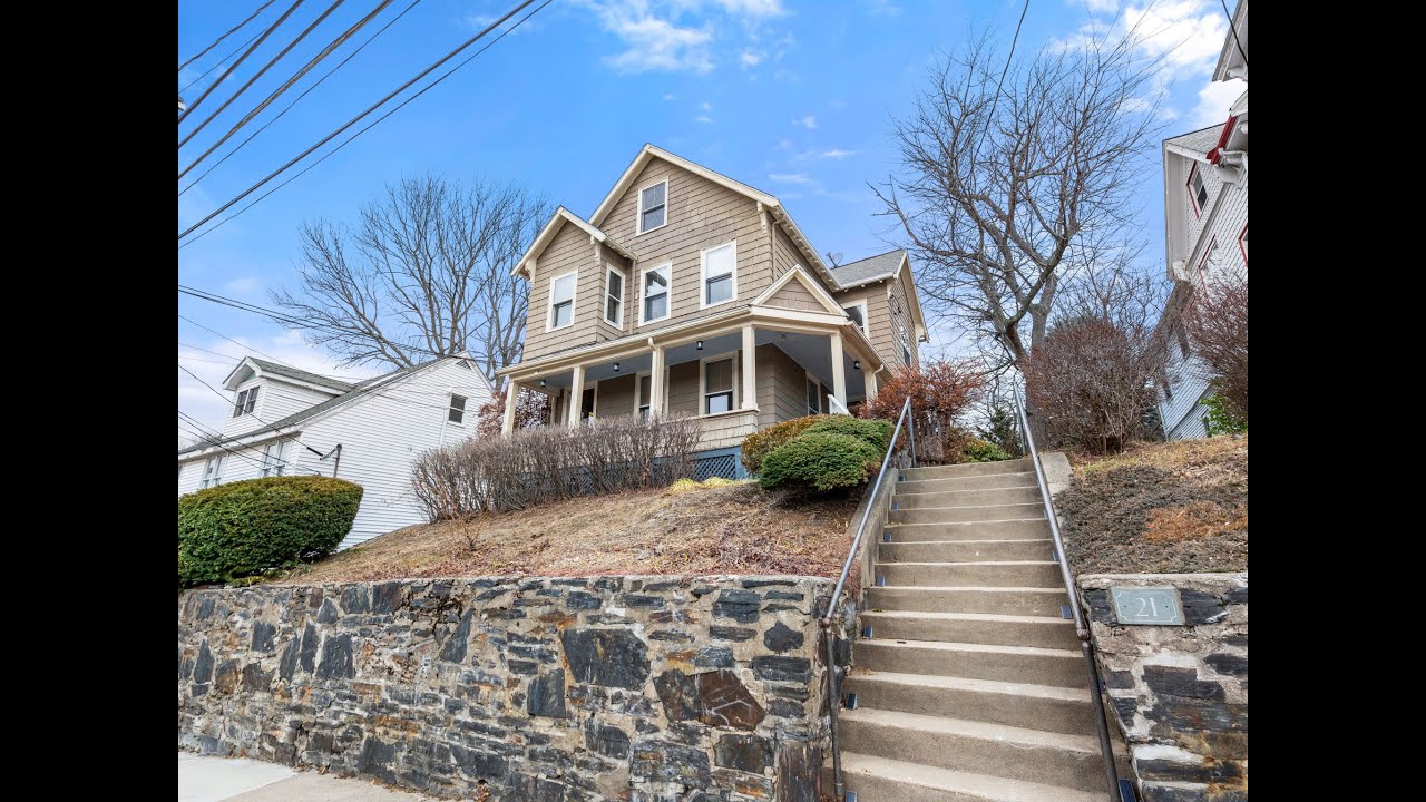 Beautiful Victorian in West Somerville