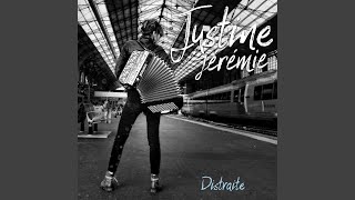 Video thumbnail of "Justine Jérémie - Bougrement"