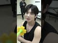 타이페이 숙소에 도착하자마자 한 일은? #두밧두_모하니 | T:TIME | TXT (투모로우바이투게더)