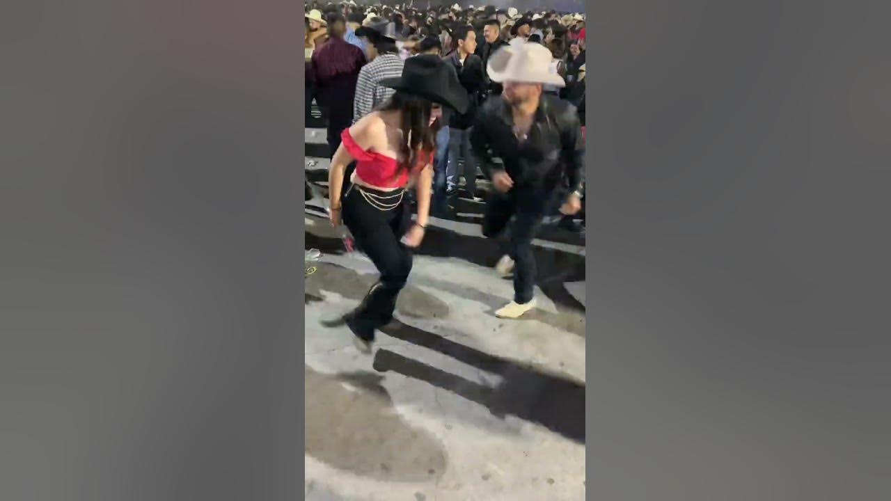 La boda del huitlacoche #baile #dance #lovedance #bailando #love #taotao #coupledance #funny