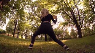 Dogfrisbee in slow motion - german shepherd Britney  ♥