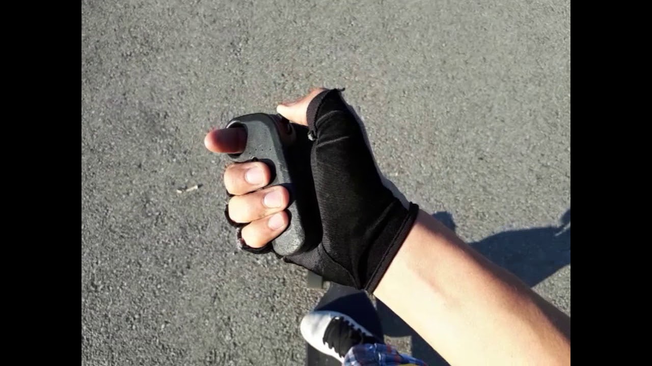 How to brake/slow down on an Electric Skateboard YouTube