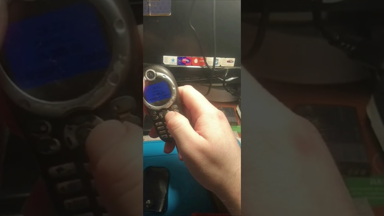 @Мобільні телефони.Випуск267-і знову мої улюблені Мотороли)