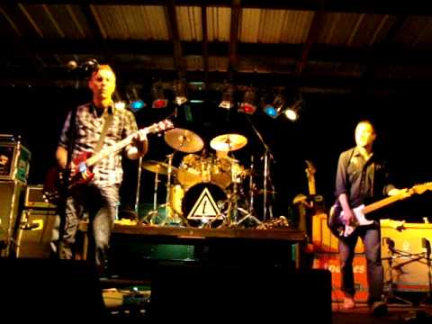 Toadies Away in Abilene TX Midnight Rodeo 4/10/09