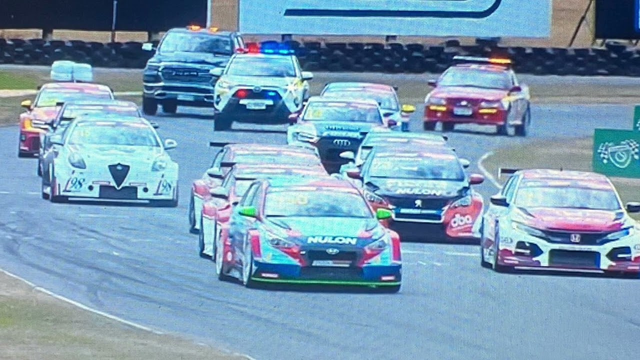 2023 SpeedSeries/TCR Australia Interview recapping Round 1 with Tom Oliphant