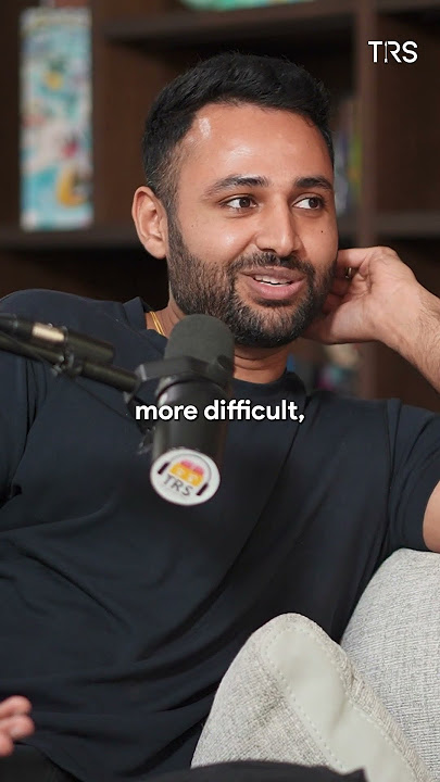 What Phone Does @Mrwhosetheboss Use? #shorts