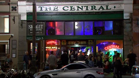 'Godmother of Grunge': Seattle music icons gather ...