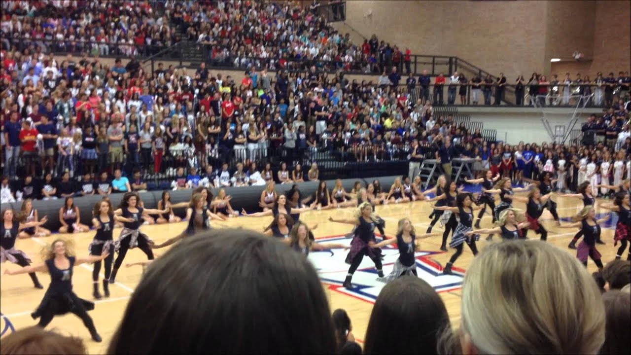 2013 Allen High School Homecoming Pep Rally~Tallenettes - YouTube