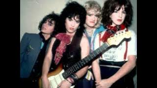 the bangles (susanna hoffs) dreaming (cover to blondie)
