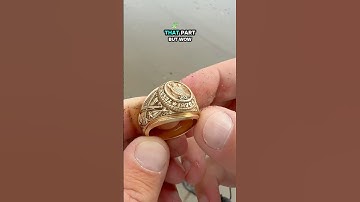This is the CRAZIEST THING I’ve EVER FOUND (And Returned) metal detecting the beach! 🤯