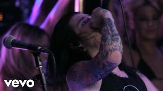 Смотреть клип Escape The Fate - City Of Sin (Live)