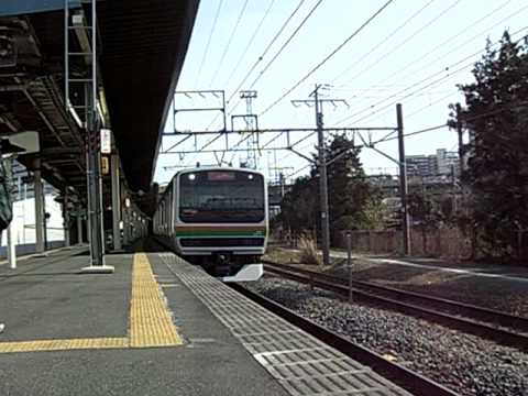 湘南新宿ラインE231系　新川崎駅通過