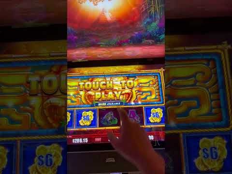 JOAN JETT & THE BLACKHEARTS : "Fake Friends" : Fantasy Springs Casino / Indio (May 26, 2019)