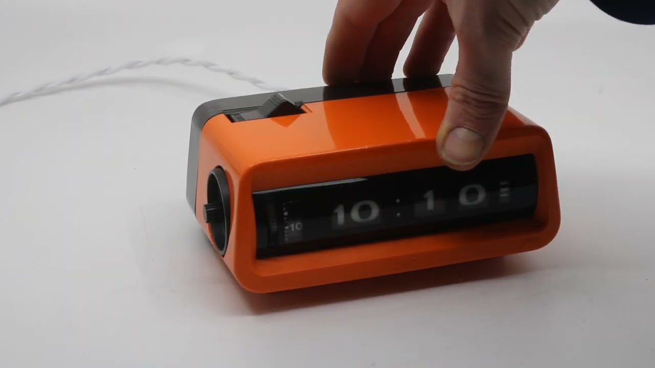 Refurbished Lumi-Z ST20 Japanese Drumrollclock - YouTube