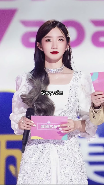 WJSN Meng Meiqi in Korea VS China