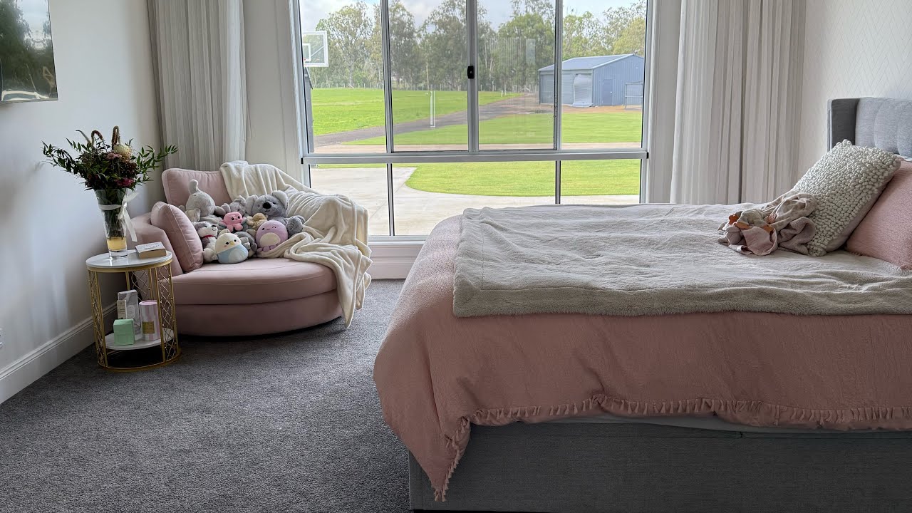 ASMR room tour 🛏️💁‍♀️