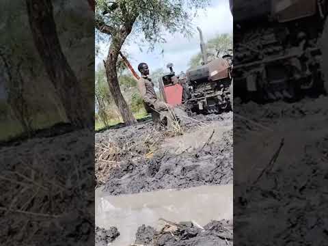 صعوبة نقل البضاعة الي مناطق سنقو جنوب دارفور السودان نيالا