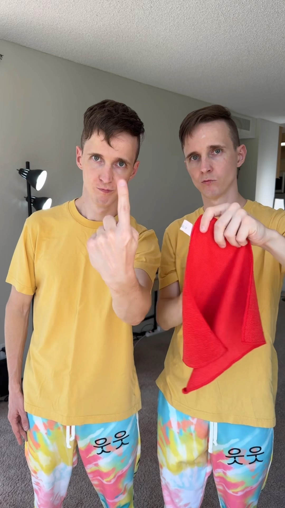 Cool MAGIC trick ? Can you REPEAT IT ? ?