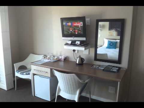 Kingfisher Suite. Moya Manzi Beach House. Paradise Beach, Jeffreys Bay