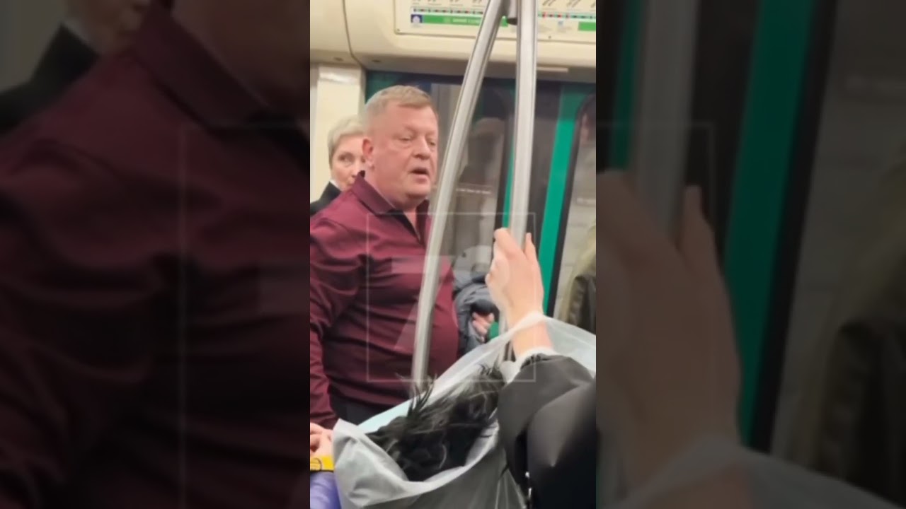 Мужчина у**рил школьницу за нецензурные выражения в петербургском метро 