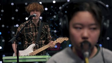 Superorganism - Something For Your M.I.N.D. (Live on KEXP)