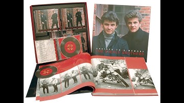 The Everly Brothers - Chained To A Memory (8-CD - 1-DVD Deluxe Box Set) Bear-Family Records